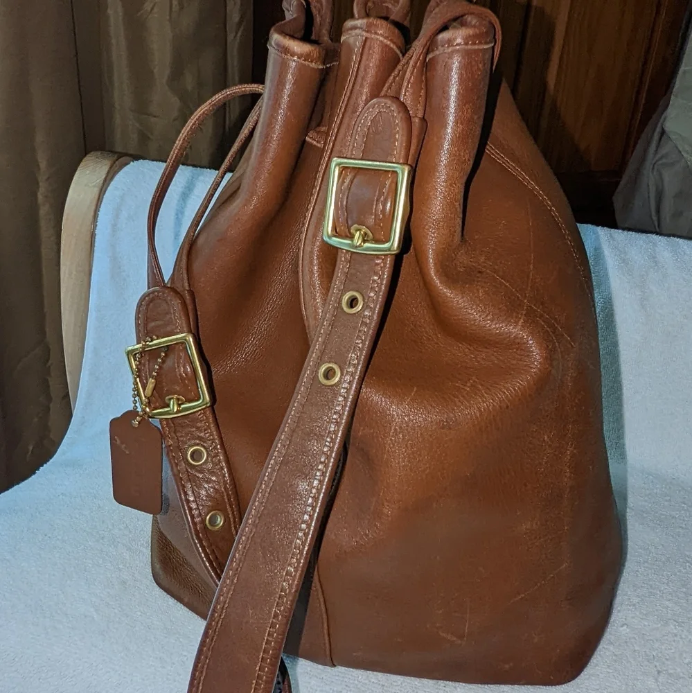 Vintage Coach Legacy drawstring bucket bag 9166